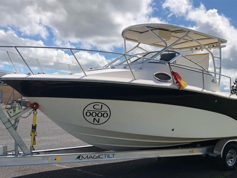 marine sign writer 0004 ballina marina sign writer