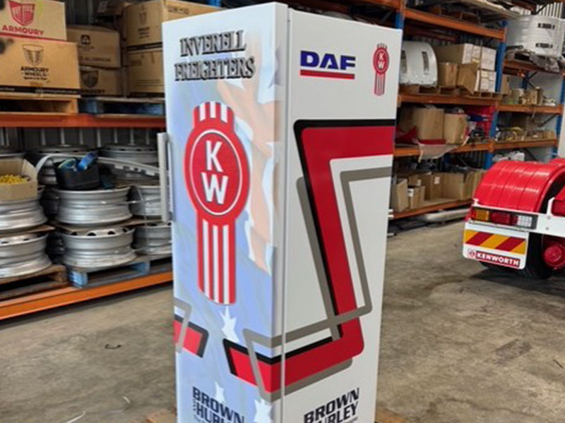 wrapt signs_0000_fridge signage wrapt signs 0000 fridge signage