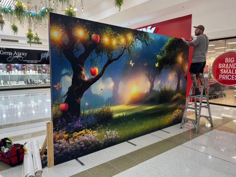 wrapt signs_0001_retail signage wrapt signs 0001 retail signage