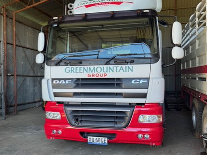 wrapt signs_0003_truck signage wrapt signs 0003 truck signage