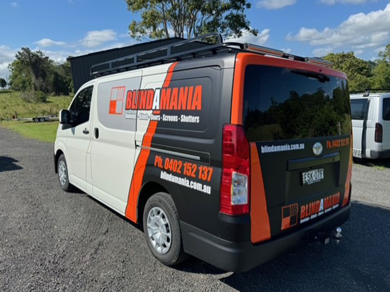 wrapt signs_0016_van sighs vehicle wraps